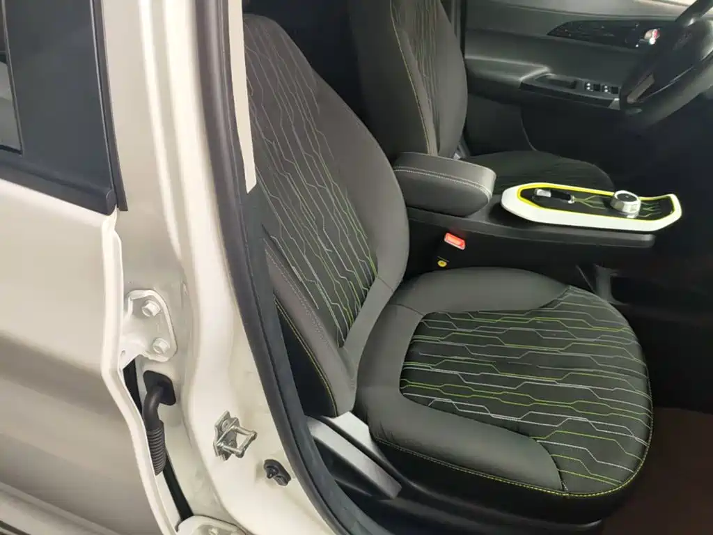 Changan Benben E-Star — миниатюра 25