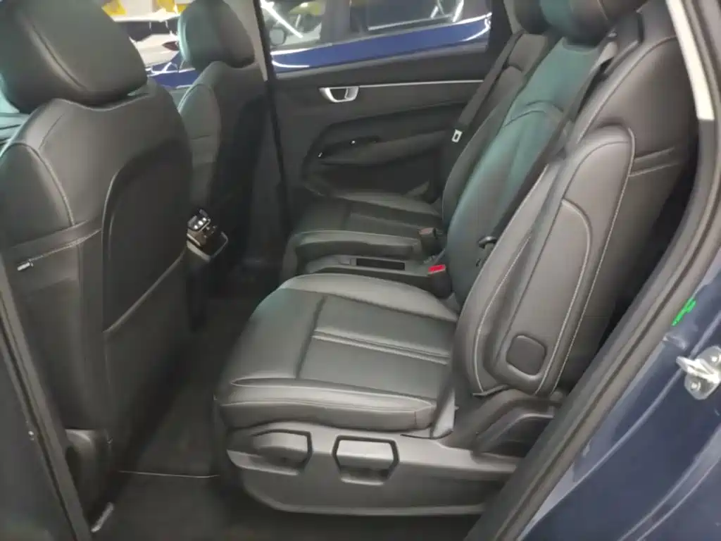 Wuling Victory — миниатюра 17