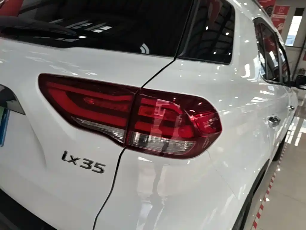 Hyundai ix35 — миниатюра 8