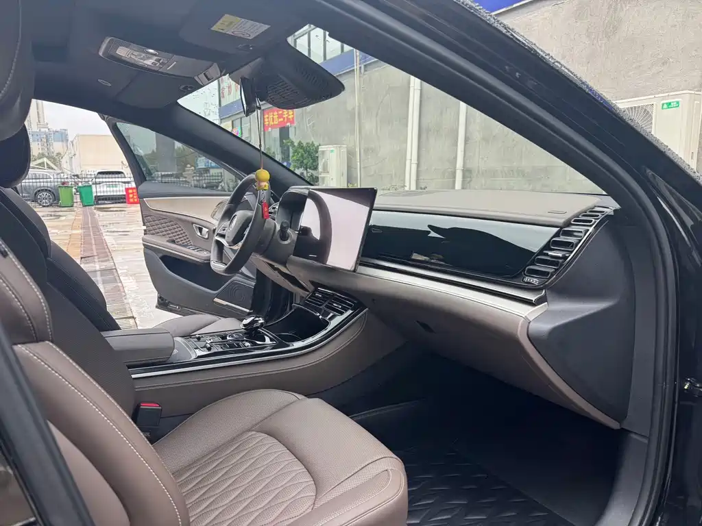 BYD Han — миниатюра 14