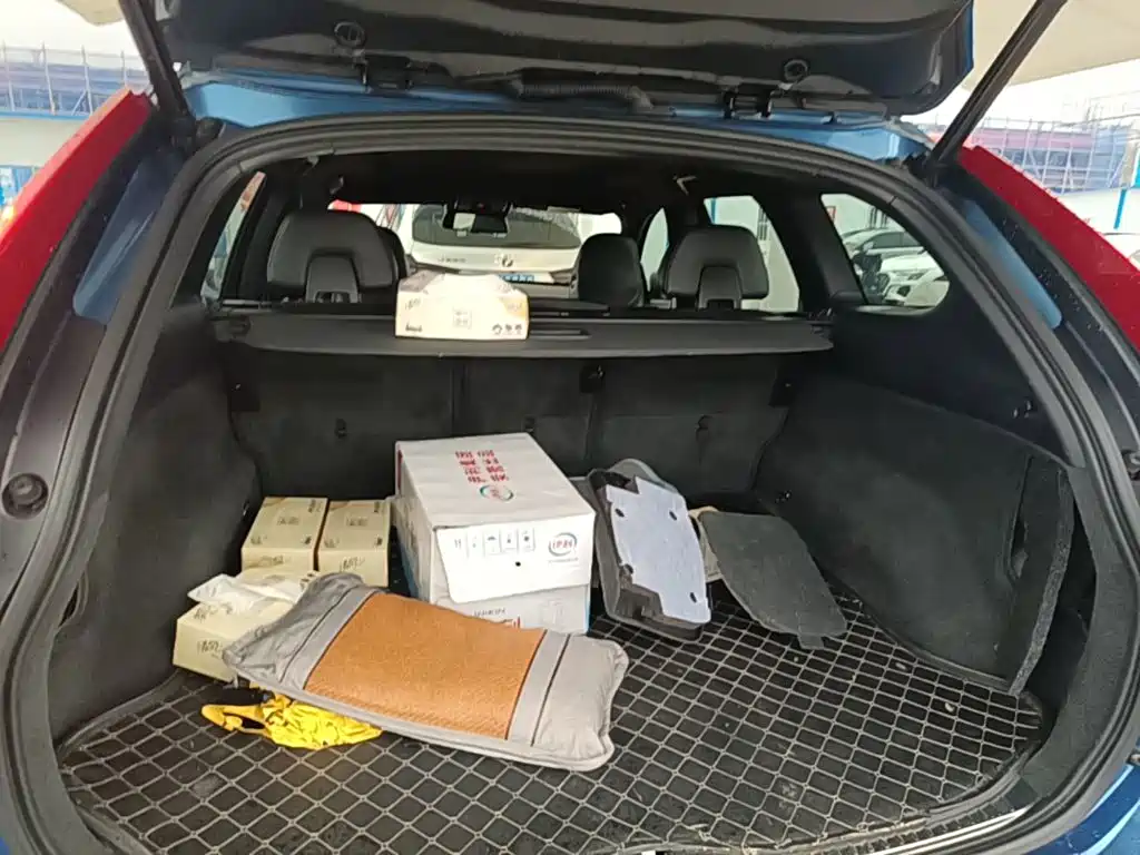 Volvo XC60 — миниатюра 19