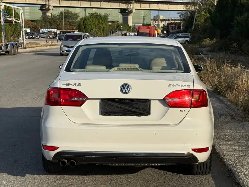 Volkswagen Sagitar — миниатюра 5