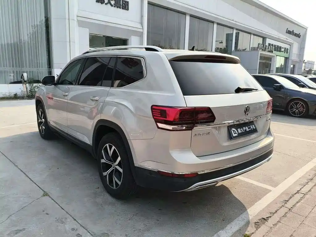 Volkswagen Teramont — миниатюра 6