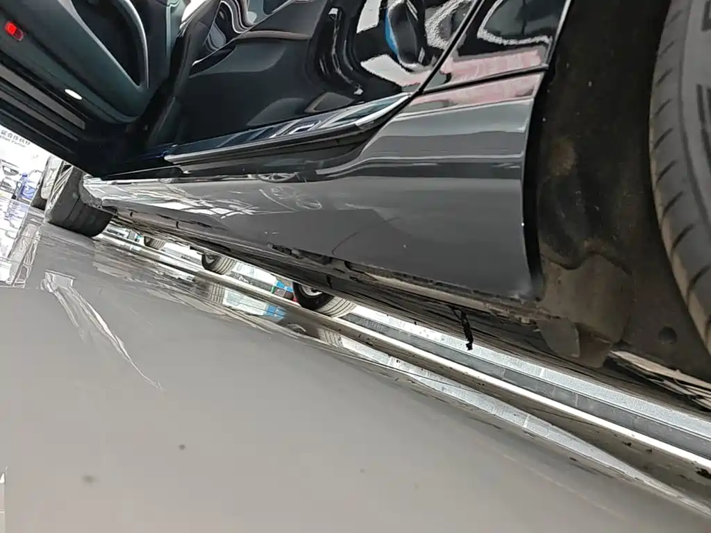 Mercedes-Benz EQS — миниатюра 22