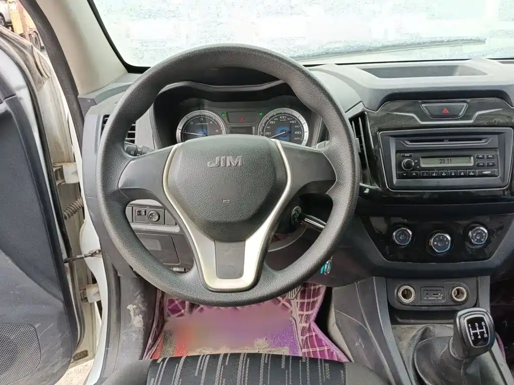 Isuzu RE-MAX Ruimai — миниатюра 3