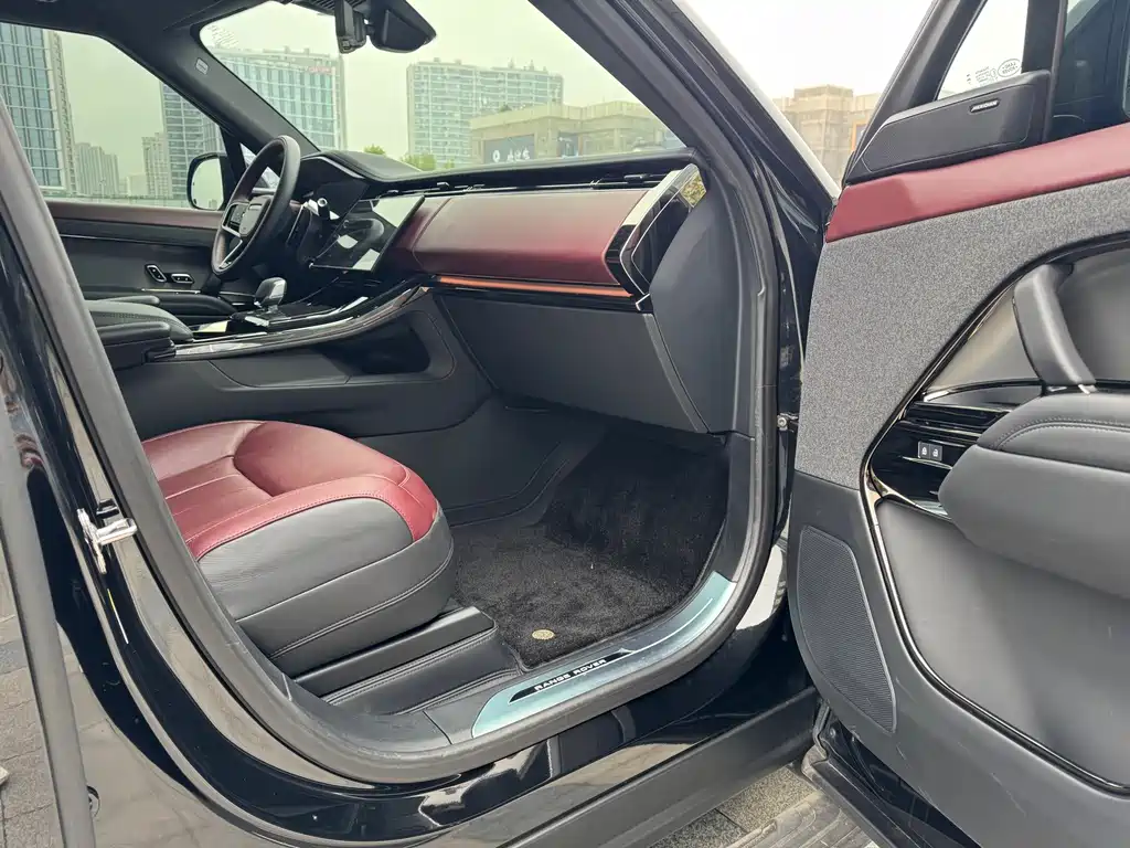 Land Rover Sport — миниатюра 6