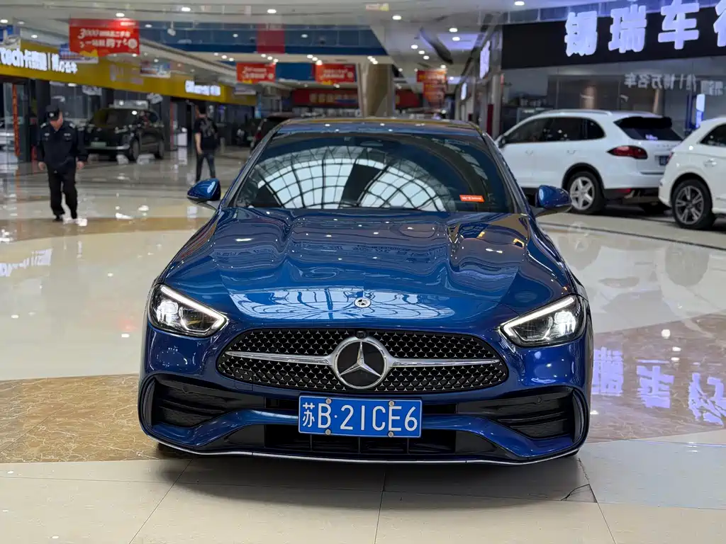 Mercedes-Benz C-Class — миниатюра 2