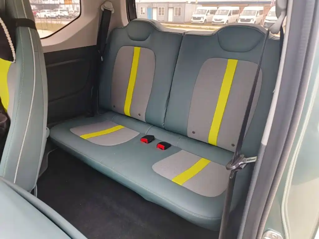 Wuling MINIEV — миниатюра 17