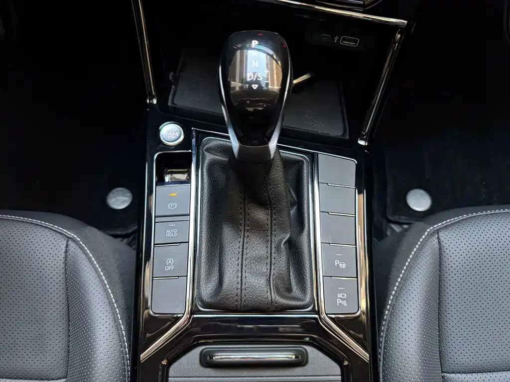 Volkswagen Passat — миниатюра 14