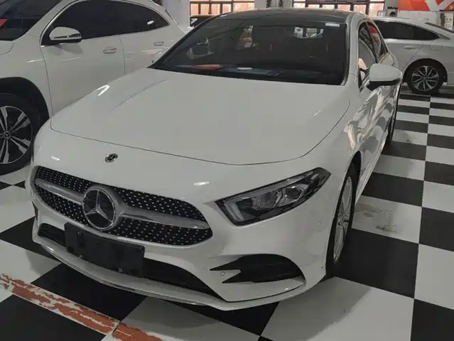 MERCEDES-BENZ A CLASS