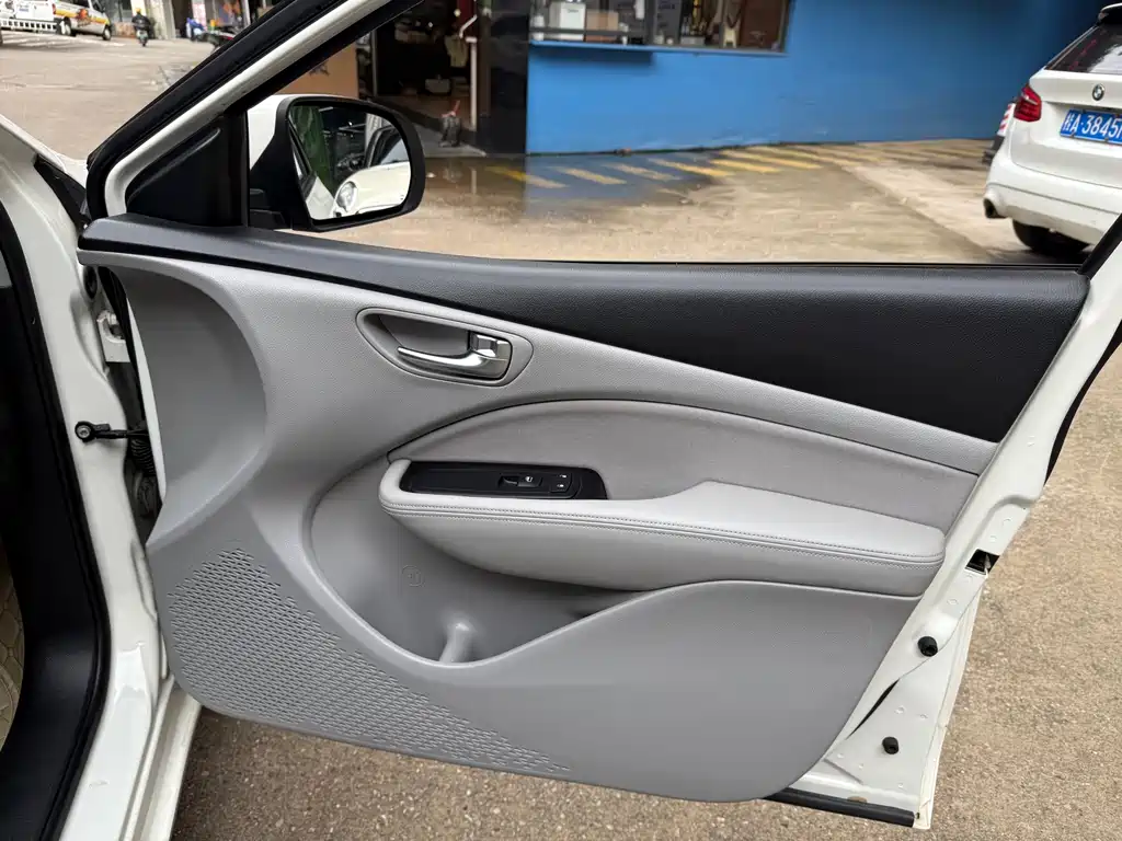 Fiat Ottimo 1.4T Auto Fashion Edition, фото 23