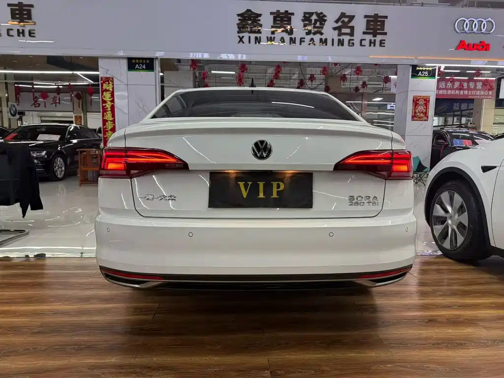 Volkswagen Bora — миниатюра 6