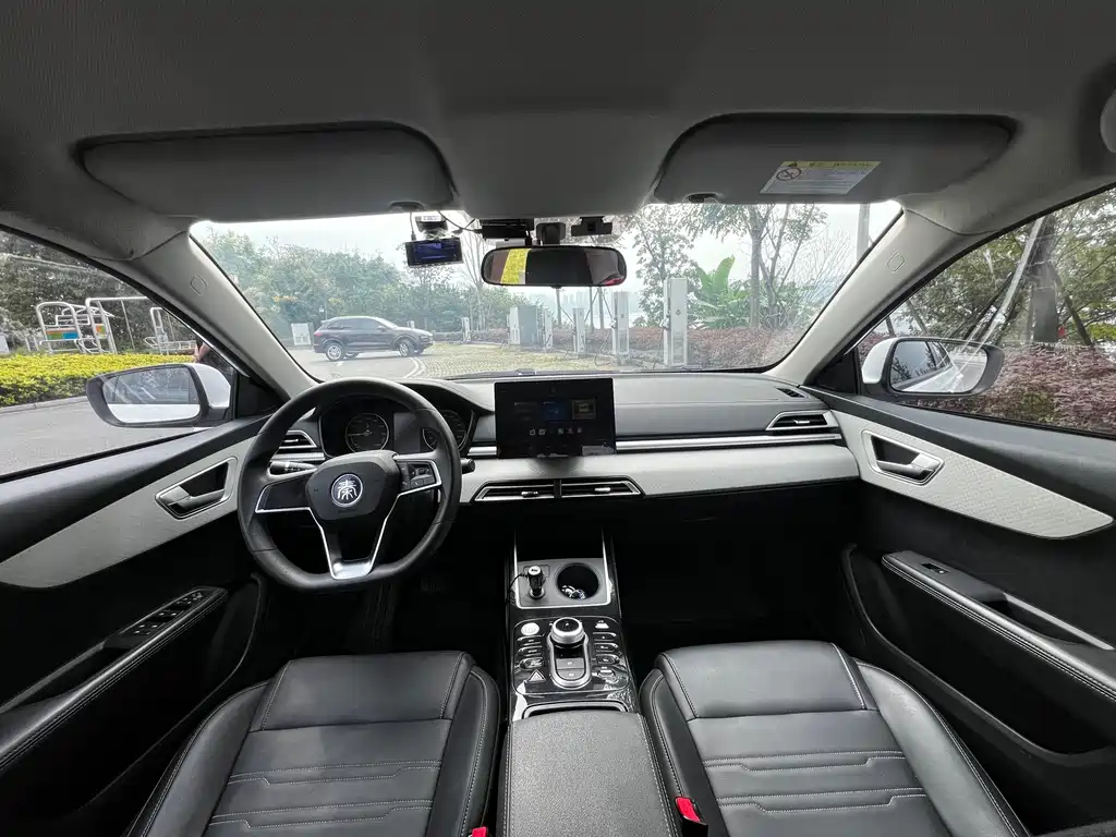BYD Qin NEV — миниатюра 6