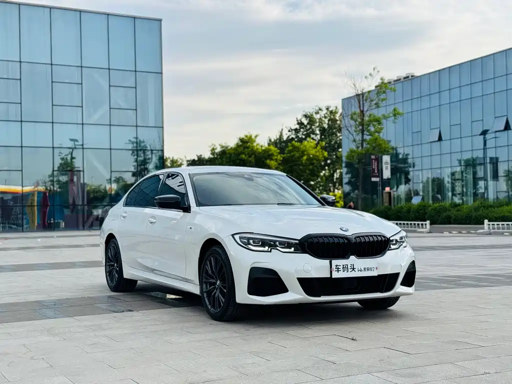 BMW 3 Series 3 2022 330Li xDrive M Sport