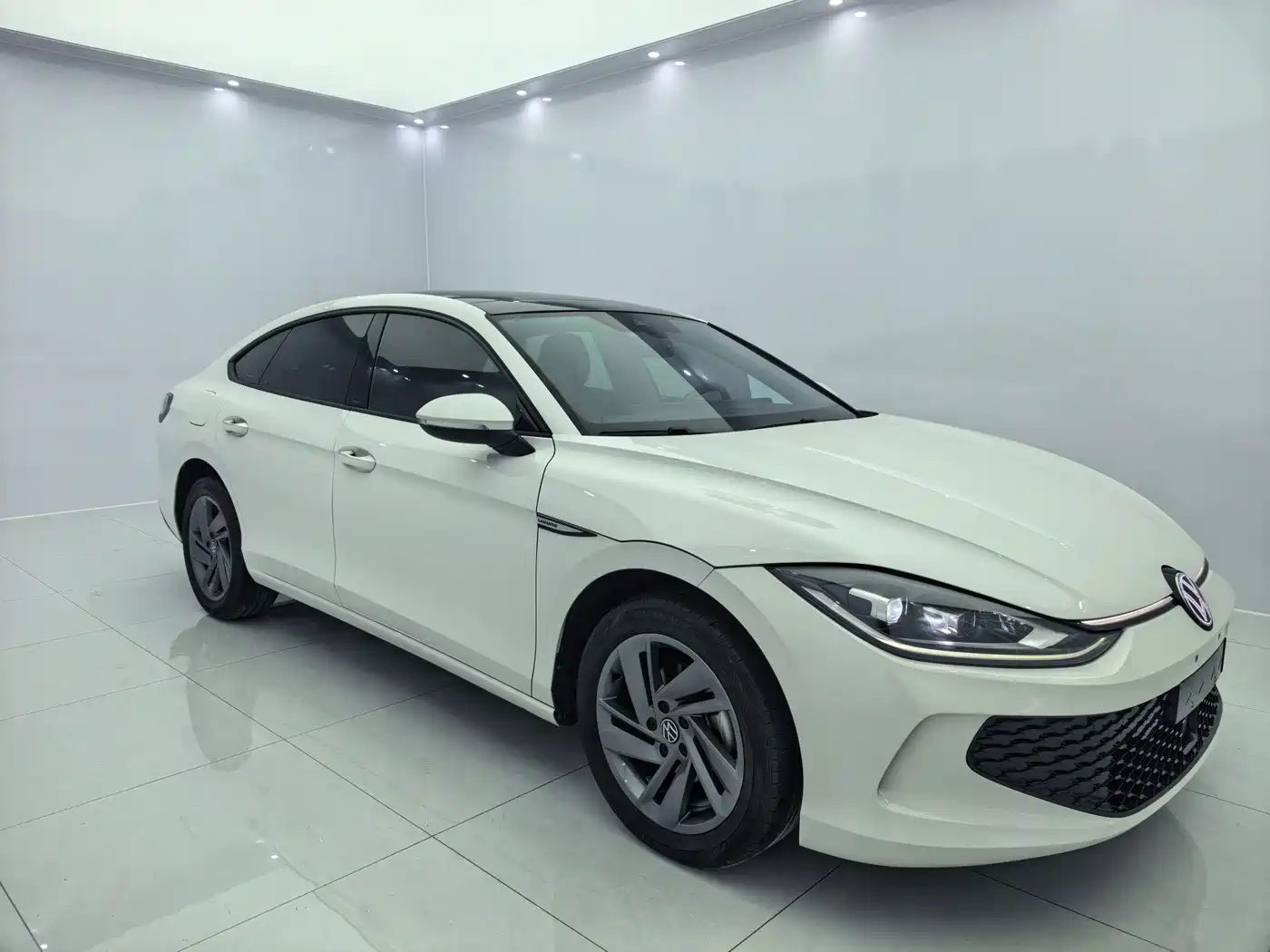 凌渡 2022款 凌渡L 280TSI DSG炫辣版 2022