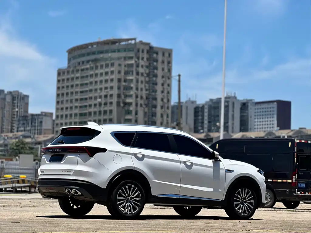 JETOUR X70 PLUS 2024 Champion 1.5T DCT Champion MAX 5 мест