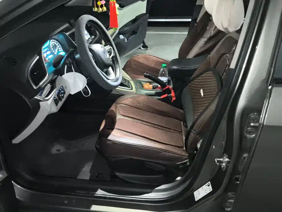Buick Excelle — миниатюра 9