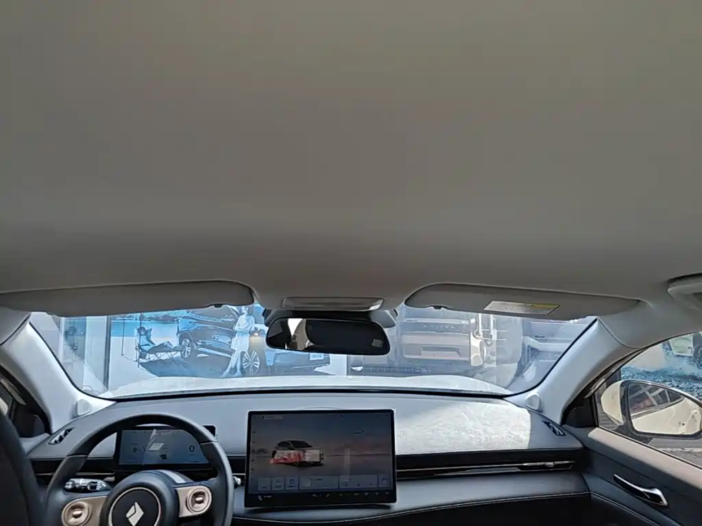 Baojun Yunhai — миниатюра 18