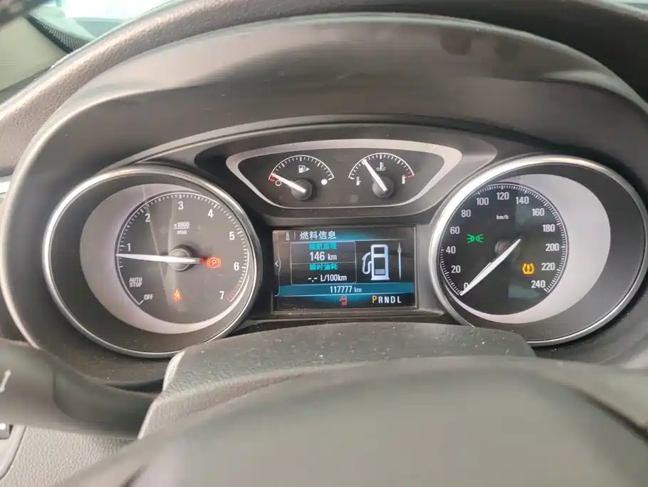 Buick Envision Plus — миниатюра 14