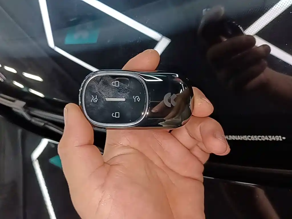 NIO ES8 2026 мест Executive