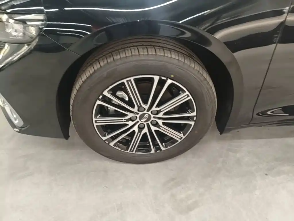 Geely Xingrui — миниатюра 23
