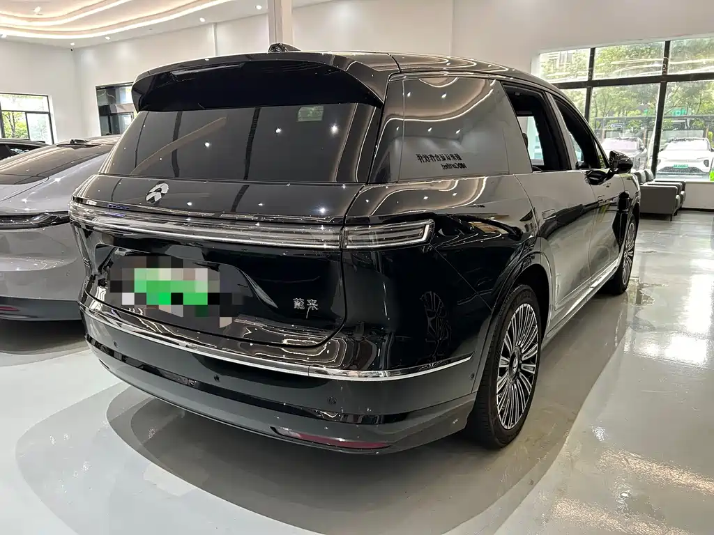 NIO ES8 — миниатюра 2