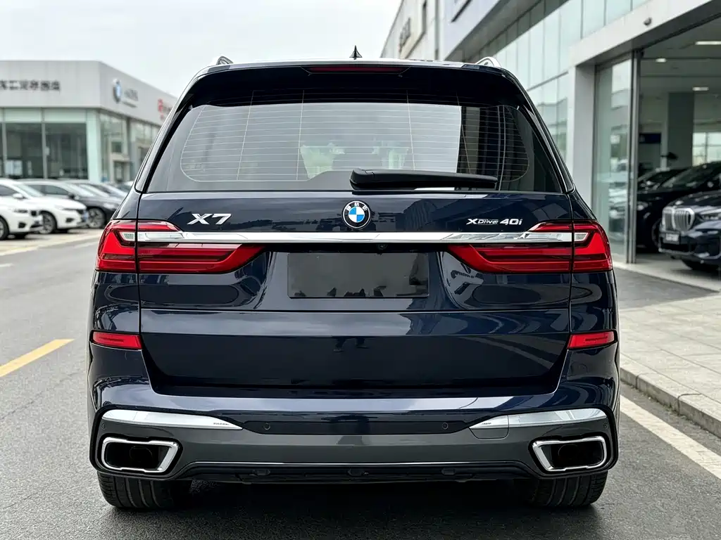 BMW X7 — миниатюра 14