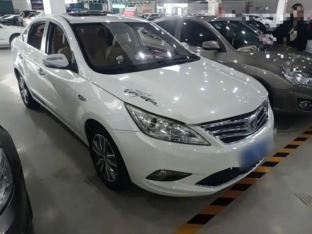 Changan Eado — миниатюра 4