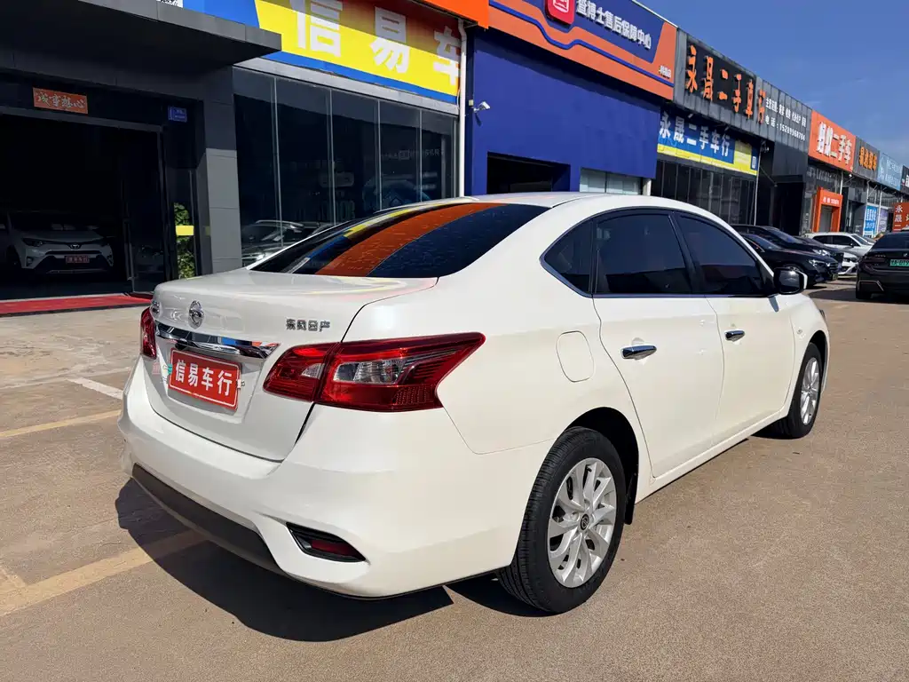 Nissan Sylphy — миниатюра 4