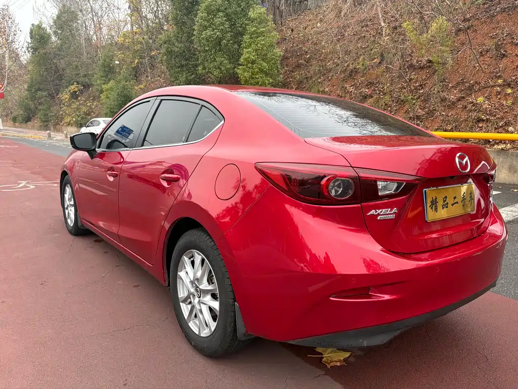 MAZDA 3 ANGKESAILA