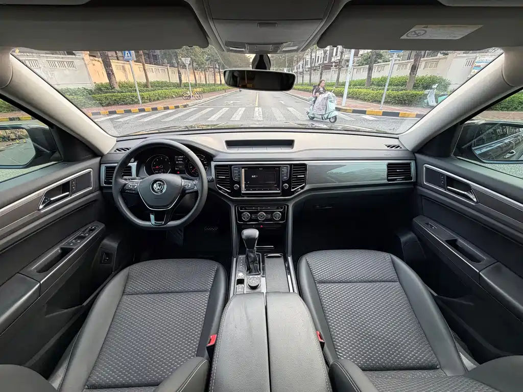 Volkswagen Teramont — миниатюра 14