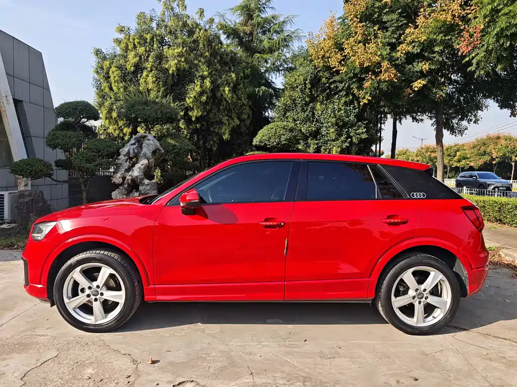 Audi Q2L — миниатюра 7