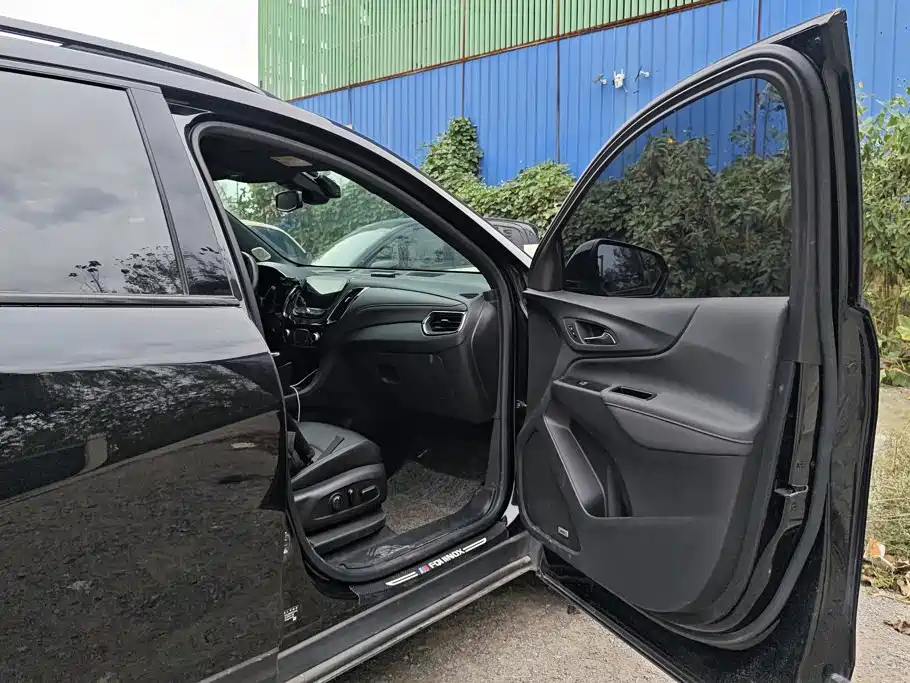 Chevrolet Equinox — миниатюра 8