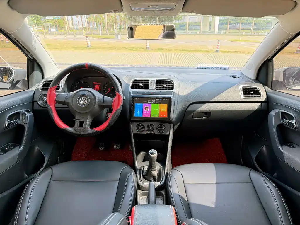 Volkswagen Polo — миниатюра 10