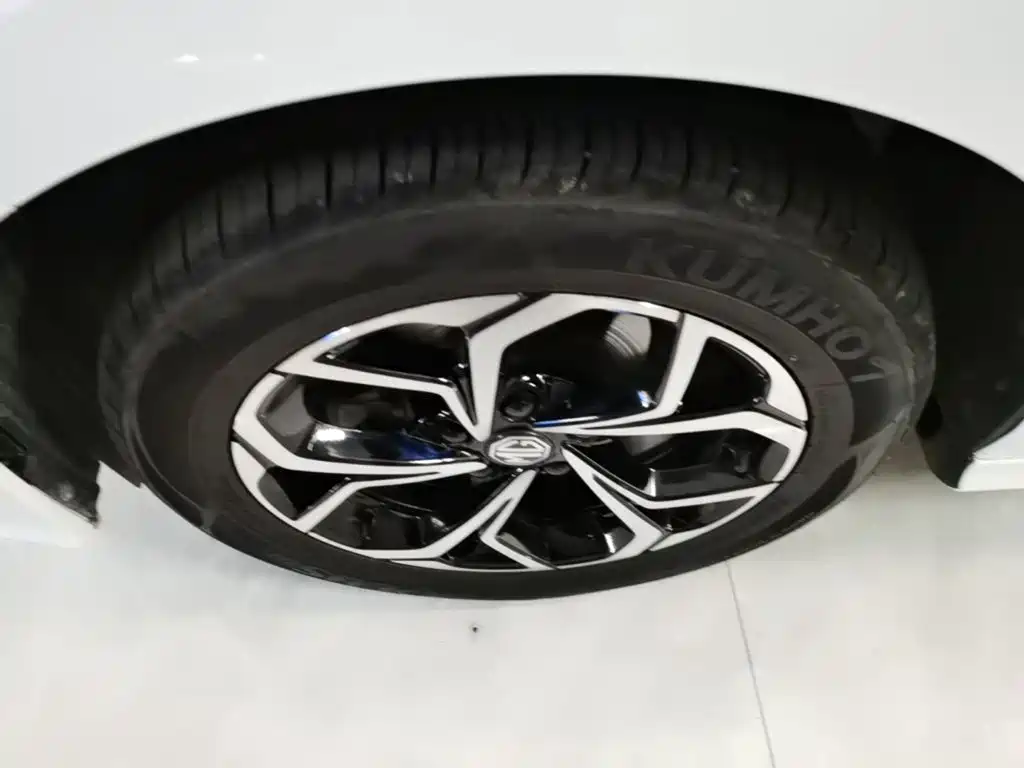 MG MG5 — миниатюра 23