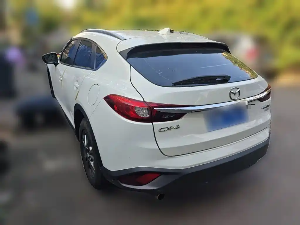 Mazda CX-4 — миниатюра 4