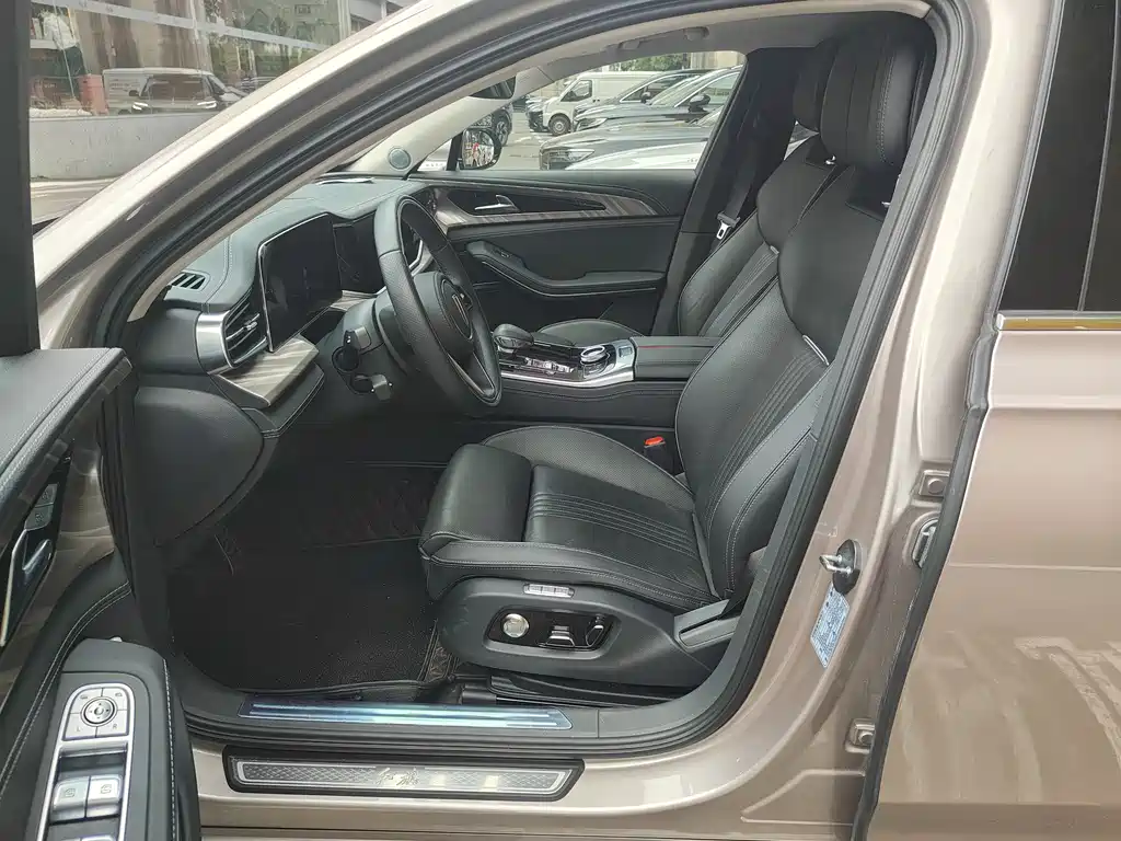 Hongqi H9 2020 2.0T