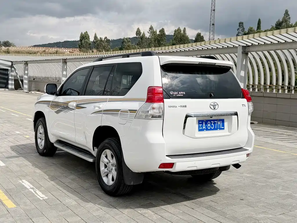 Toyota Prado — миниатюра 21