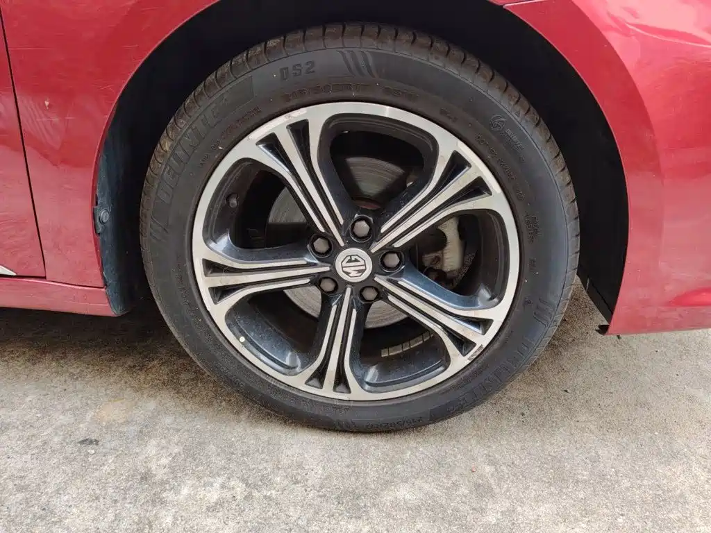 MG MG6 — миниатюра 8