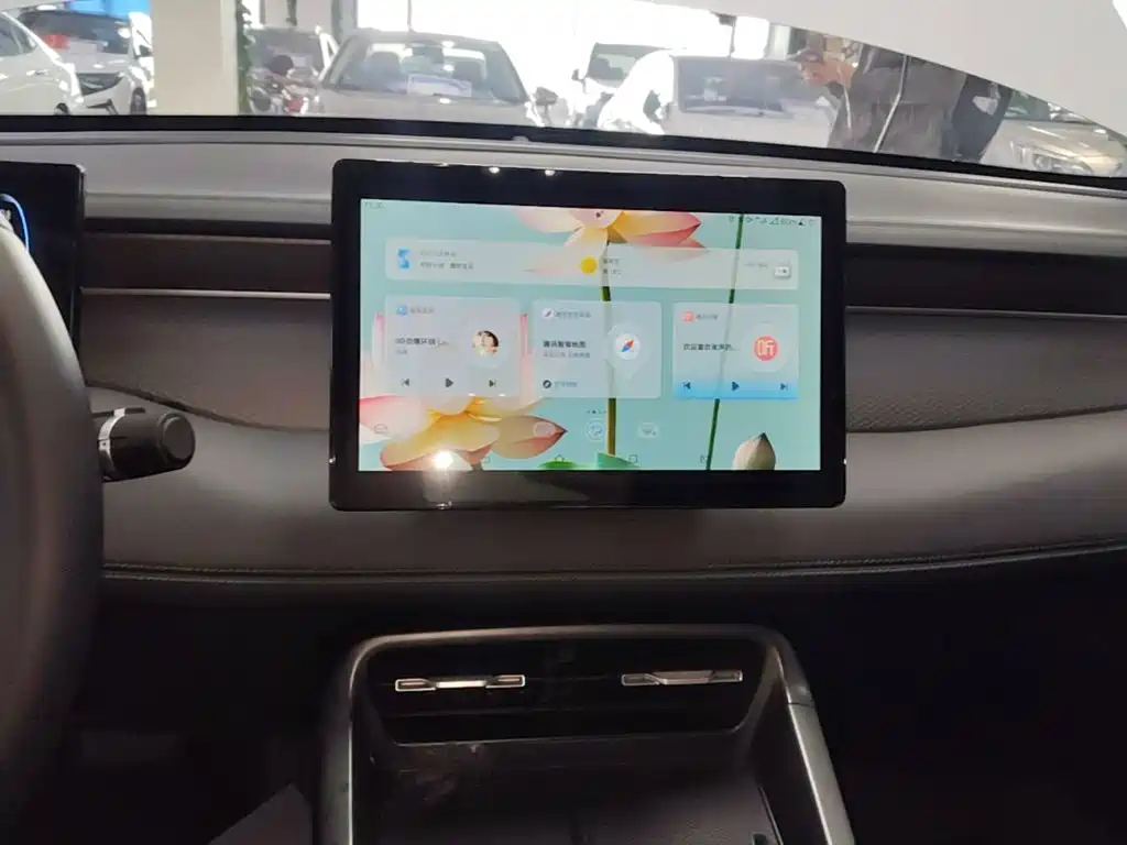 BYD Qin PLUS — миниатюра 13