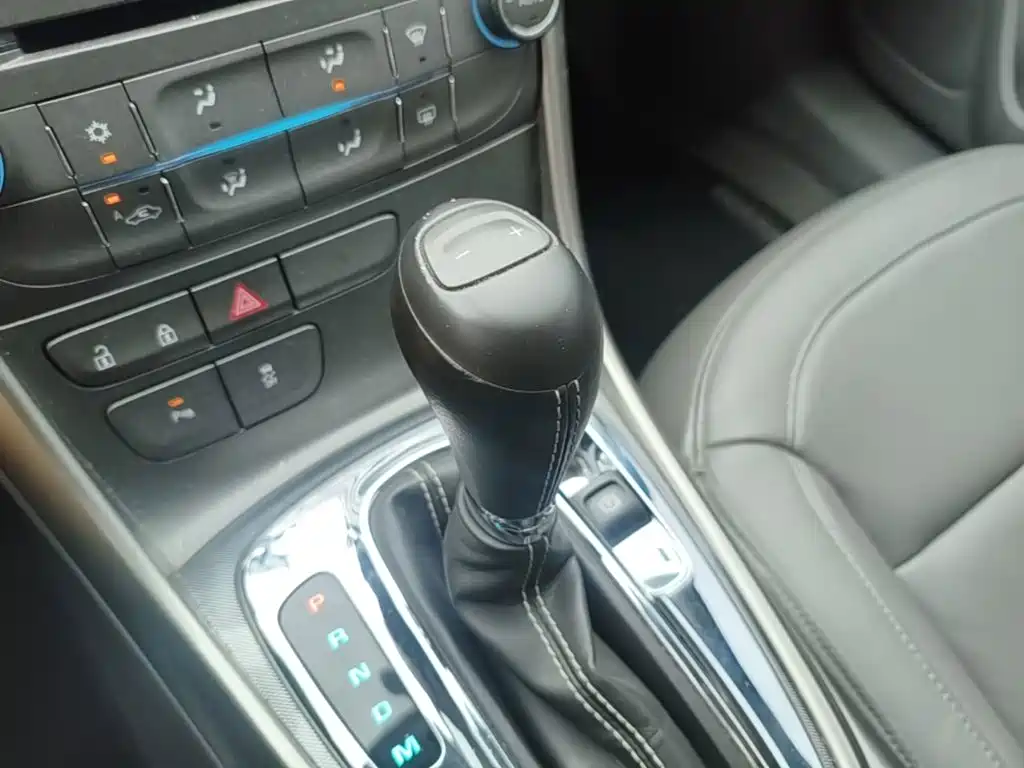 Chevrolet Malibu — миниатюра 14