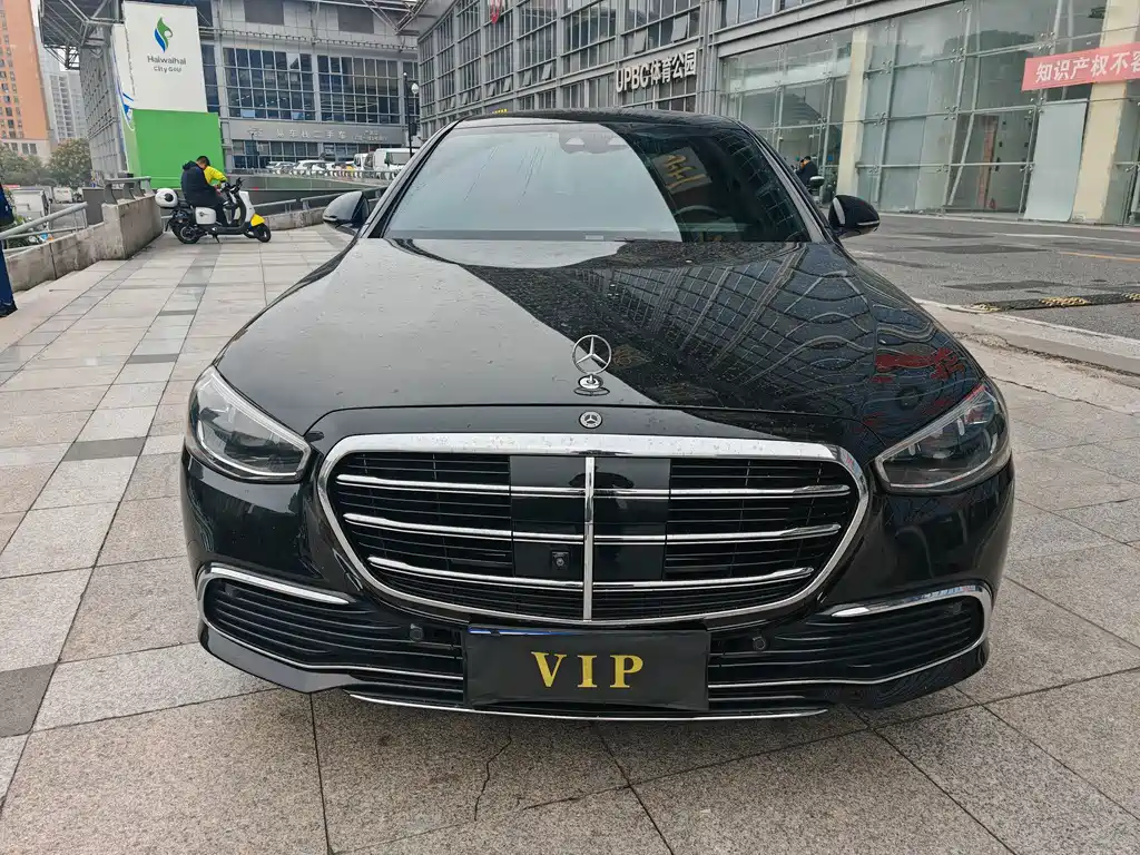 Mercedes-Benz S-Class — миниатюра 2