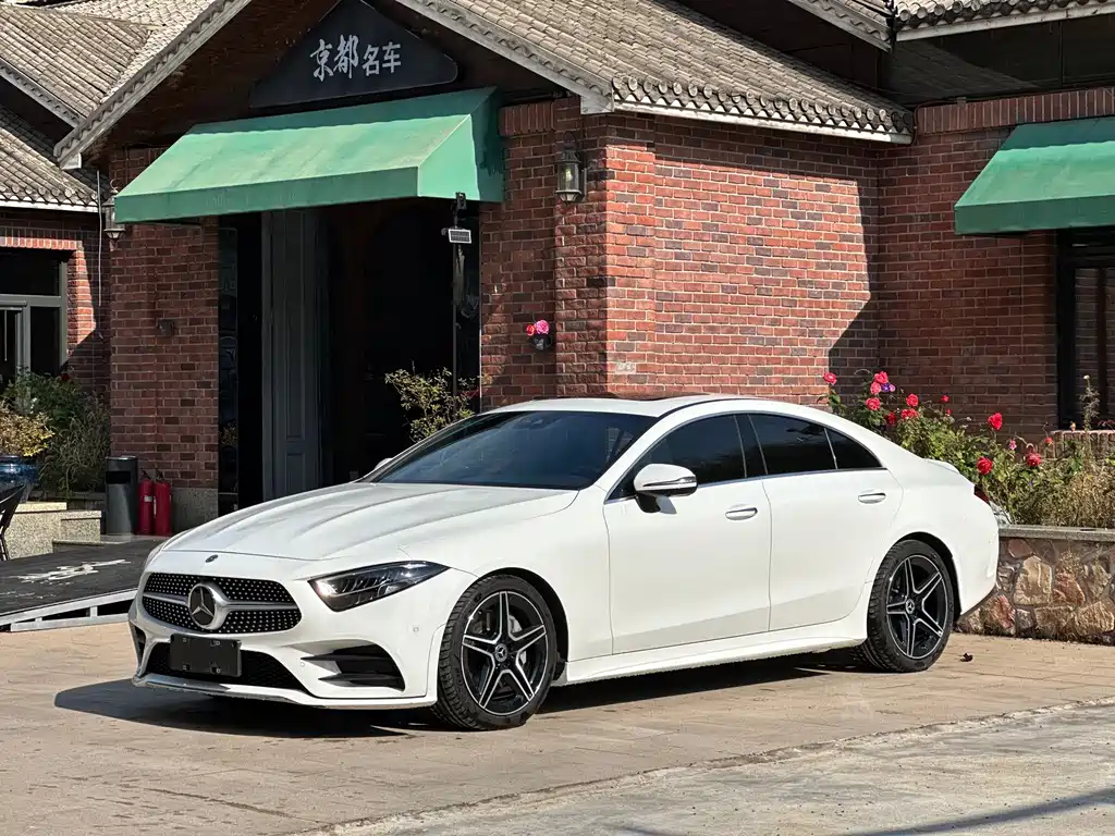 Mercedes-Benz CLS