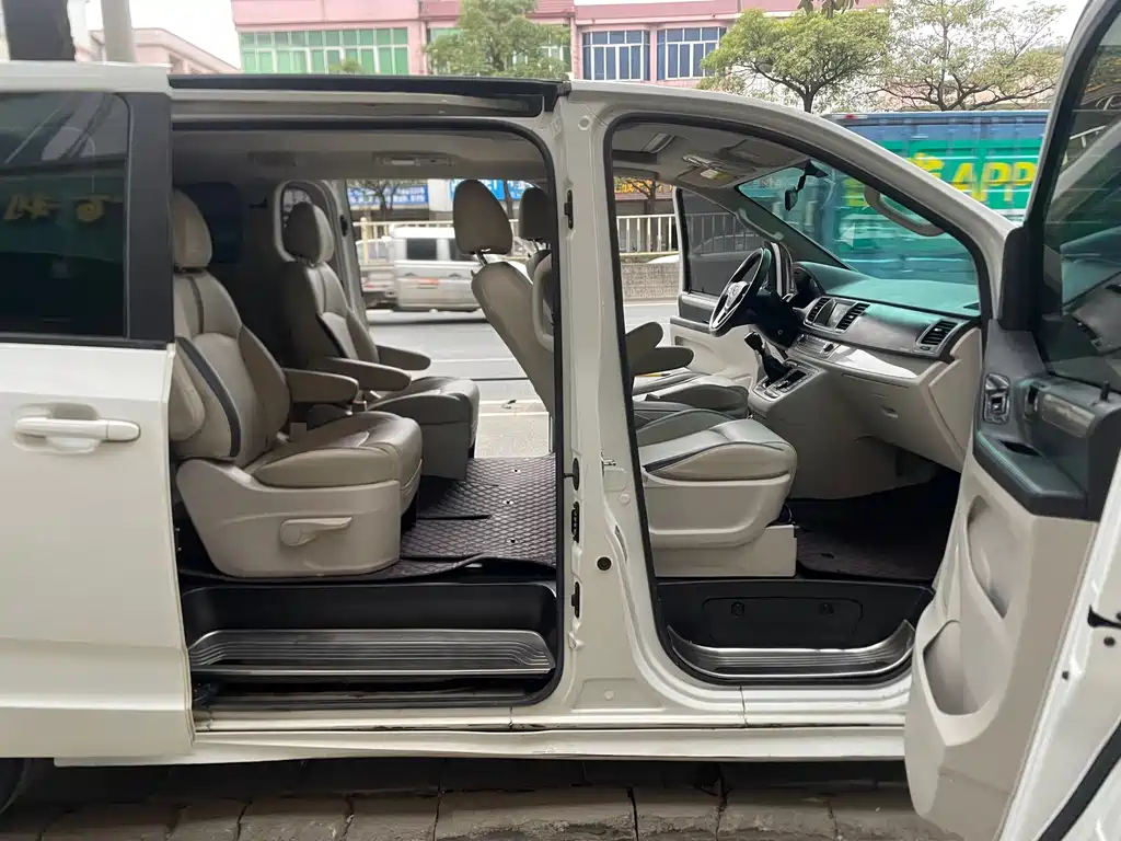 SAIC MAXUS CHASE G10