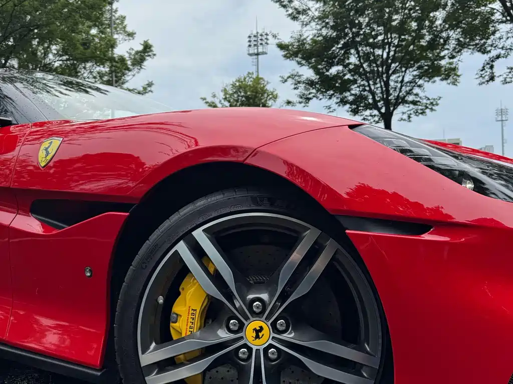 Ferrari Portofino — миниатюра 17