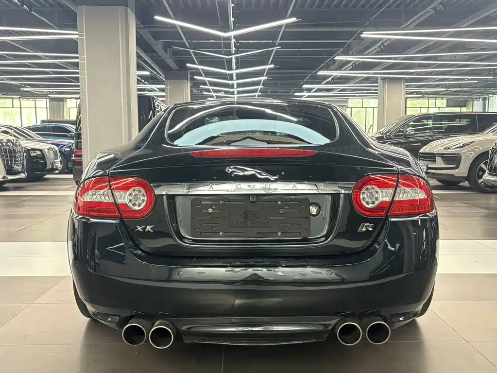 Jaguar XK — миниатюра 5