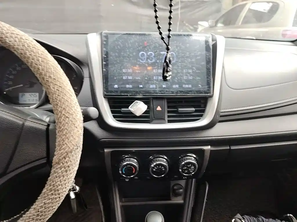Toyota Vios FS — миниатюра 13