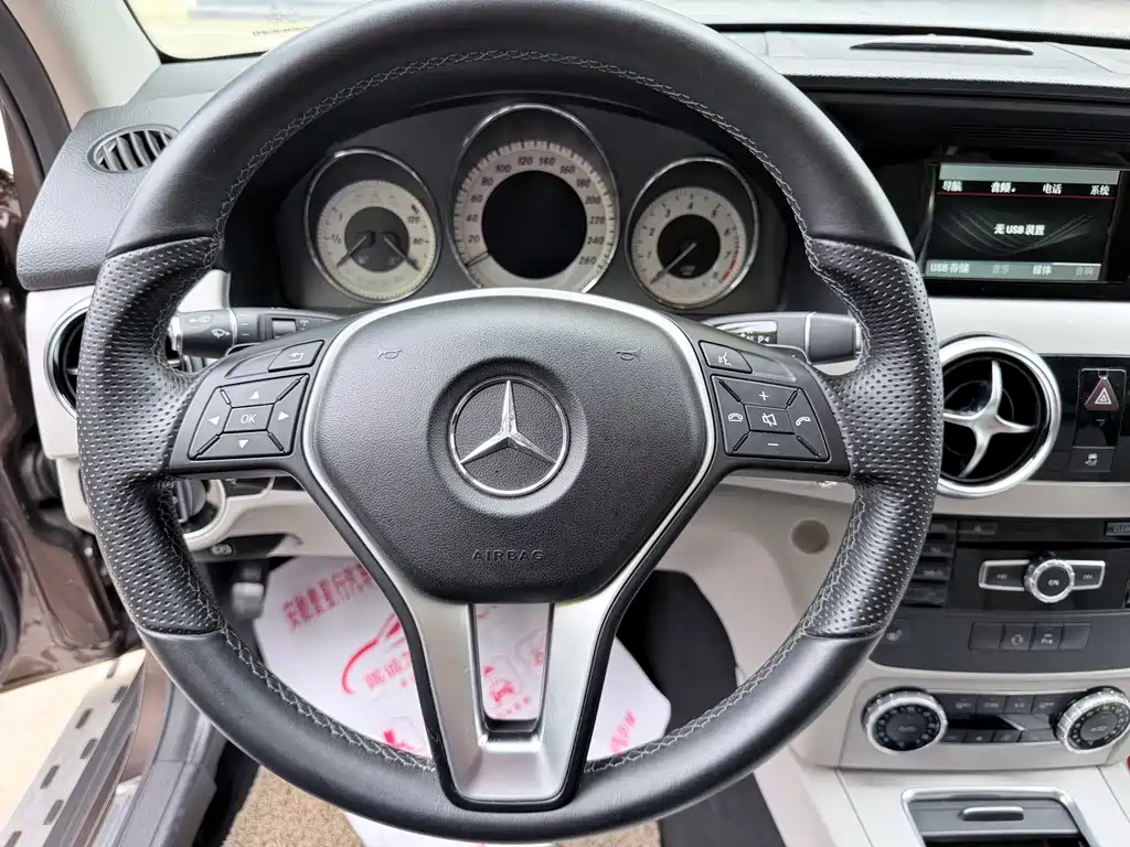 Mercedes-Benz GLK-Class — миниатюра 13