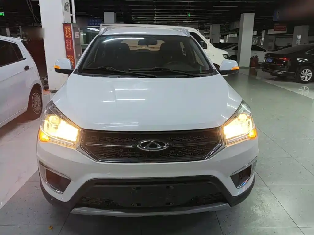 Chery Tiggo 3x — миниатюра 3
