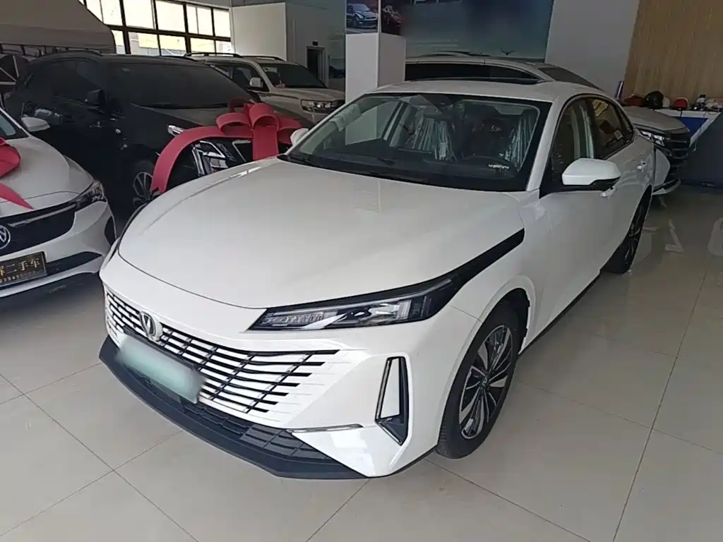 Changan EadoPHEV PHEV 2025 145KM